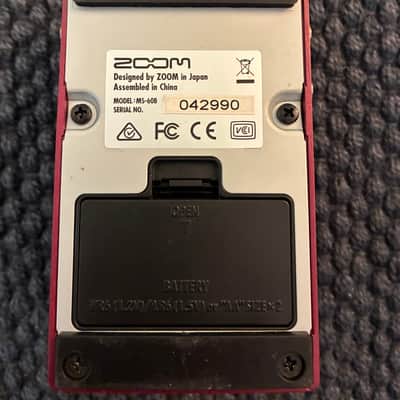 Zoom MS-60B MultiStomp 2013 - 2016 - Red image 4