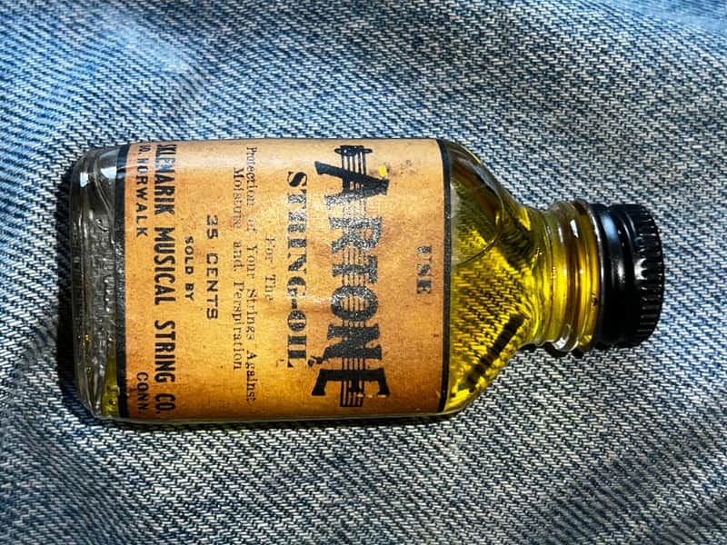 NOS Artone E Gut Upright Bass String and String Oil image 1
