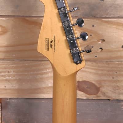 Squier Classic Vibe '60s Stratocaster Electric Guitar Candy Apple Red image 7