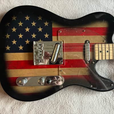 Fender, Squier Telecaster 2017 - US flag with lipstick bridge pick up image 2