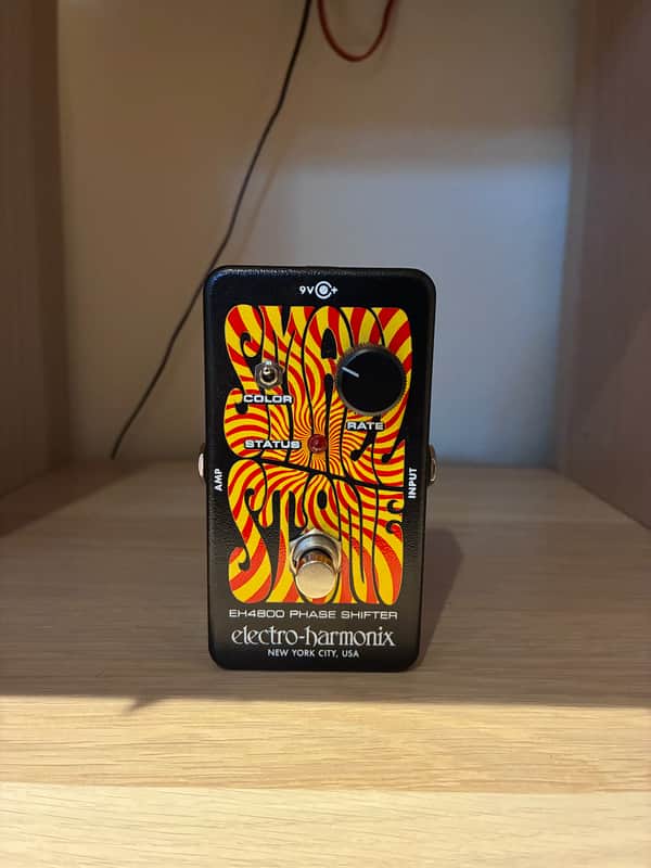 Electro-Harmonix Nano Small Stone EH4800 Phase Shifter V2 2021 - Present - Black image 1