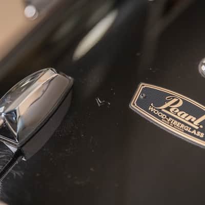 Pearl Wood Fiberglass Reissue Piano Black Drum Set image 11