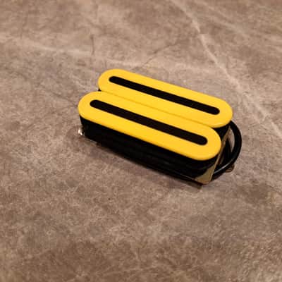 DiMarzio X2N DP102Y F-spaced 2015's - Yellow image 2