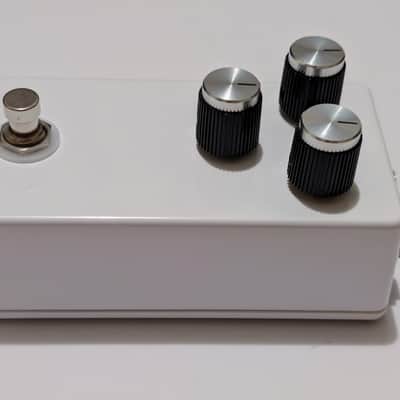 StewMac Sun Fuzz / PedalPCB Sandspur (Sun Face BC183 Clone) image 5