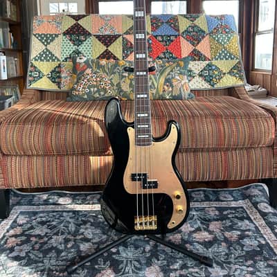 Squier 40th Anniversary Gold Edition Precision Bass 2022 - Present - Black image 1