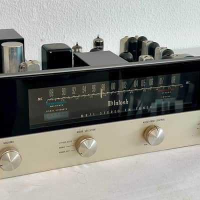 Classic McIntosh MR71 Stereo Tube Tuner Black / Silver, Very Clean Super Nice Tuner ! image 2