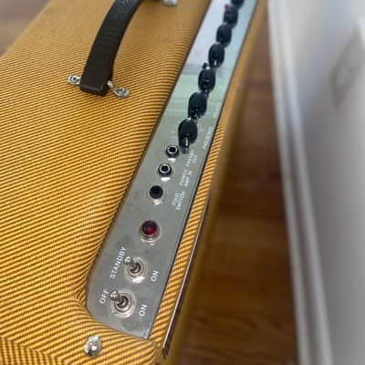Fender Blues Deluxe Reissue 2-Channel 40-Watt 1x12" Guitar Combo 2005 - Present - Tweed image 4