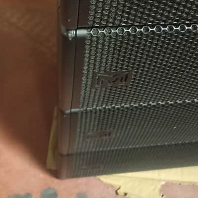 Martin Audio MLA Mini, demo system packaged in transport cases and covers image 13