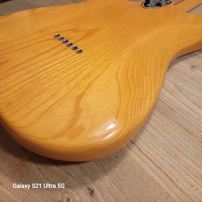 1977 Fender Hardtail Stratocaster with 3-Bolt Neck, Maple Fretboard - Natural image 6