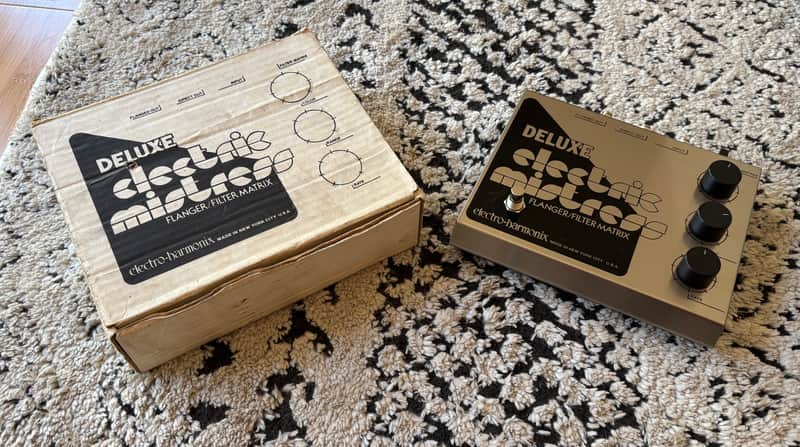 Electro-Harmonix NYC Deluxe Electric Mistress Flanger Filter Matrix V5 w/Box Excellent image 1