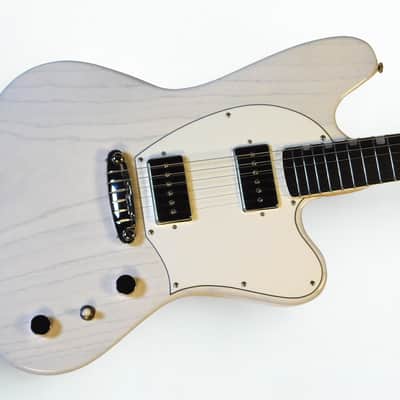 2026 Del Toro Guitars Corrida - Kary May White image 4