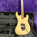 Kramer Baretta 1985 White Original Case Floyd