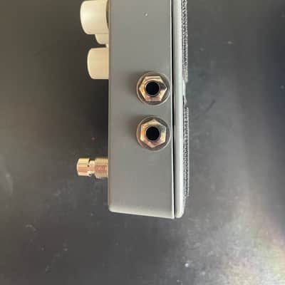 Electro-Harmonix Guitar Mono Synth 2019 - Present - Gray / Yellow image 5