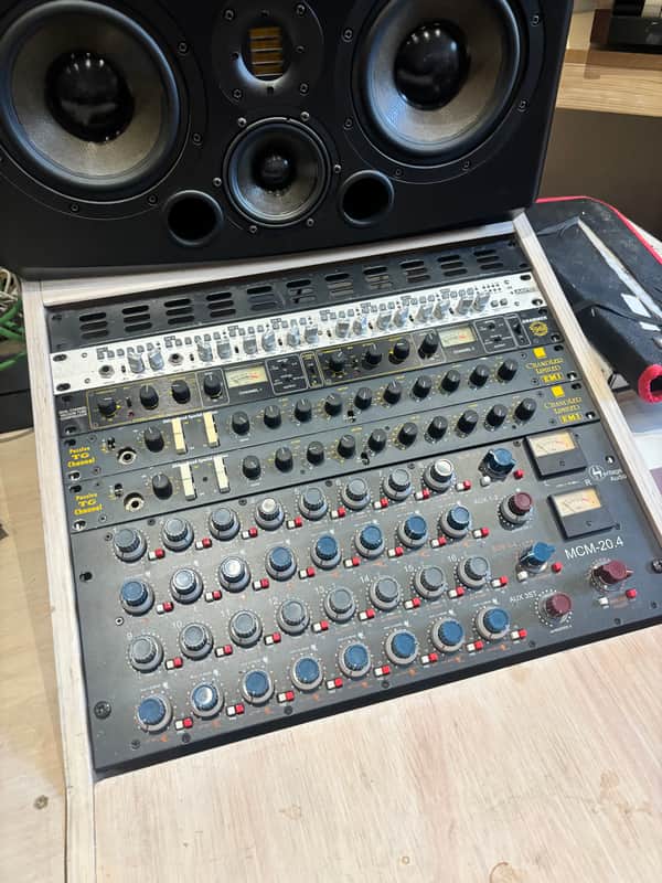 Heritage Audio MCM-20.4 Summing Mixer 2010s - Blue image 1