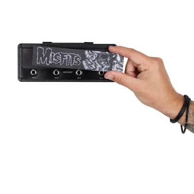 "Astro Zombie" Magnetic Grill image 2