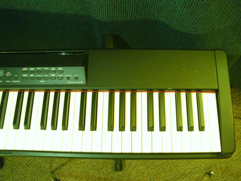 Yamaha P90 Digital Stage Piano ~ 64 note poly ~ 88 weighted key