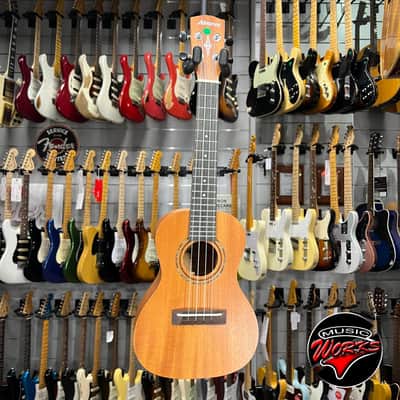 Alvarez Ru22 C Ukulele image 2
