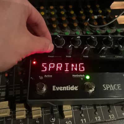 Eventide Space 2010s - Black image 2