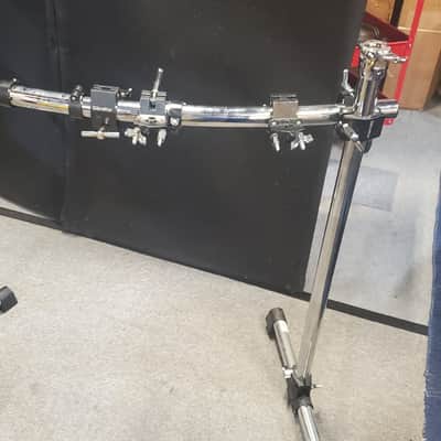 Gibraltar basic curved rack 2020 - chrome image 5