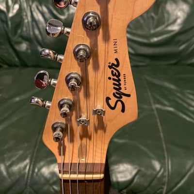 Fender Fender Squire Mini Stratocaster 2021 - Dakota Red image 2