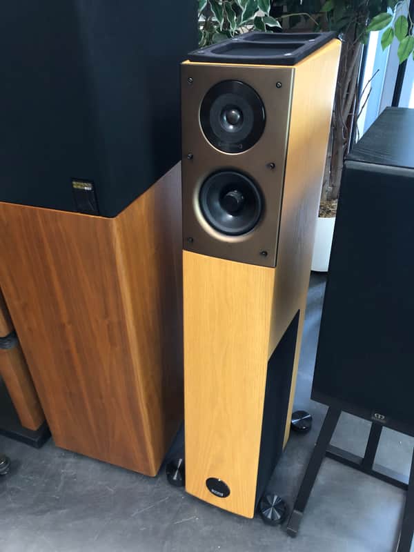 Audio Physic Virgo 25 Loudspeakers (Oak Finish) image 1