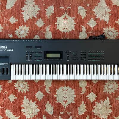 YAMAHA SY99 - Sold As Is