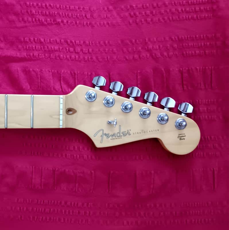Fender 099-3002-921 American Standard Stratocaster Neck (w/ Tuners), 22-Fret 2003 - Maple image 1