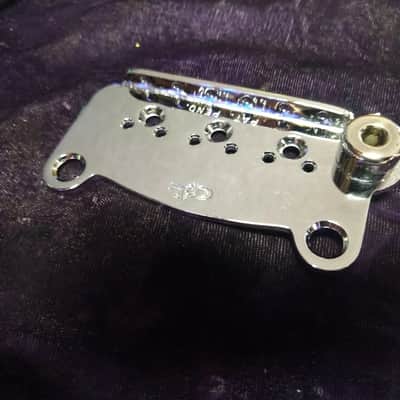 G&L Dual Fulcrum Vibrato - Left Handed Chrome image 5
