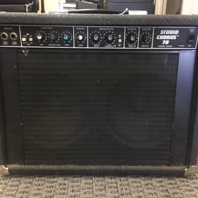 Peavey Studio Chorus 70 Stereo Series 2x8 Guitar Combo