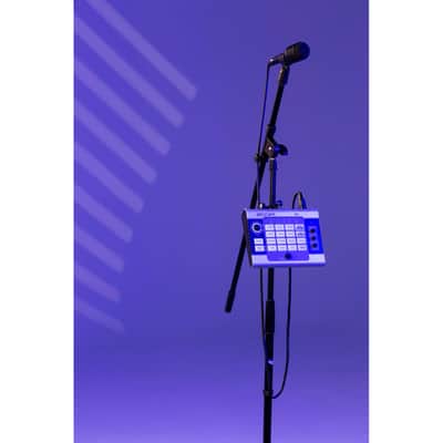 Zoom V3 Multi-Effects Vocal Processor with HRM-11 Handy Recorder Mount, SGV-6 Directional Shotgun Vocal Microphone, Euro Boom Microphone Stand, AD-16 9V Power Supply and 10x AA Batteries image 6