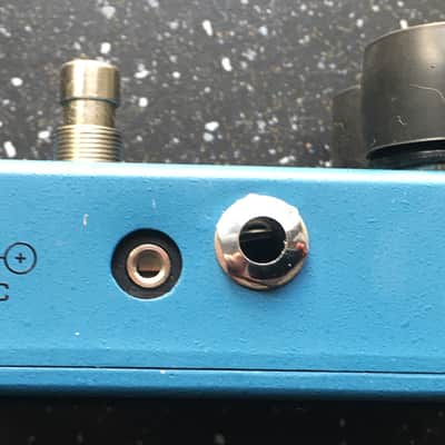 MXR M103 Script Blue Box Reissue image 3