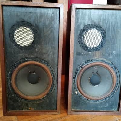 Acoustic Research AR4 speakers in very good condition - 1970's image 1