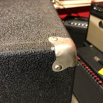 Peavey 215 4 Ohm 2x15" Bass Speaker Cabinet w/ Dust Cover image 6