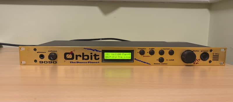 E-MU Systems Orbit 9090 V2 'The Dance Planet' Rackmount 32-Voice