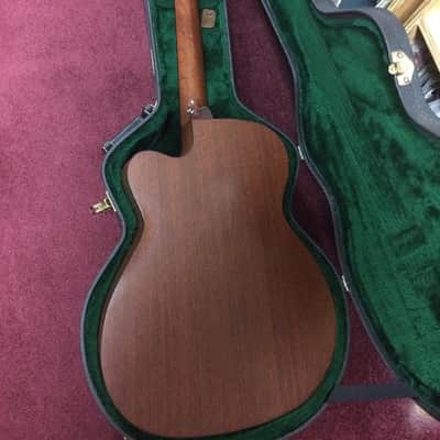 2003 Martin MC-16GTE Natural Gloss Top Acoustic-Electric Guitar image 3