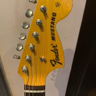 Fender Kurt Cobain Mustang image 3