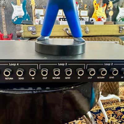Custom Audio Electronics 4x4 Audio Swich image 8