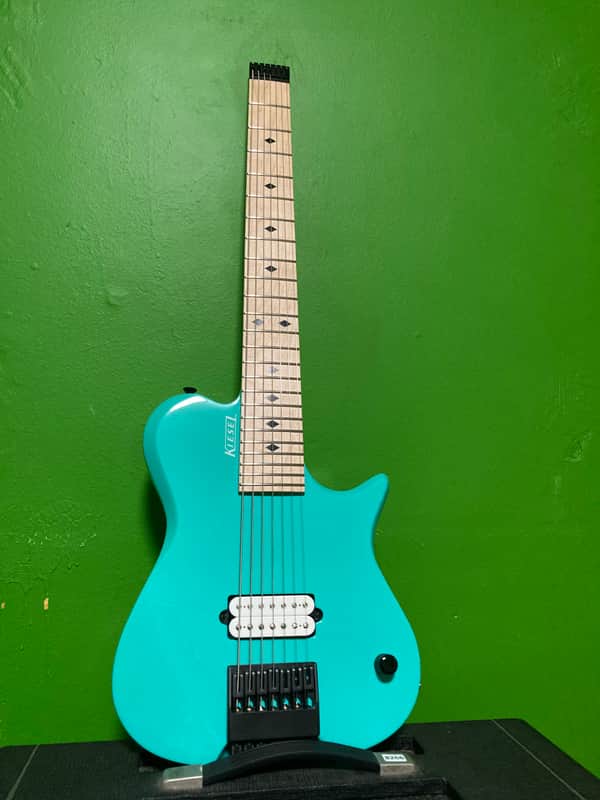 Kiesel Leia エレキギター Leia