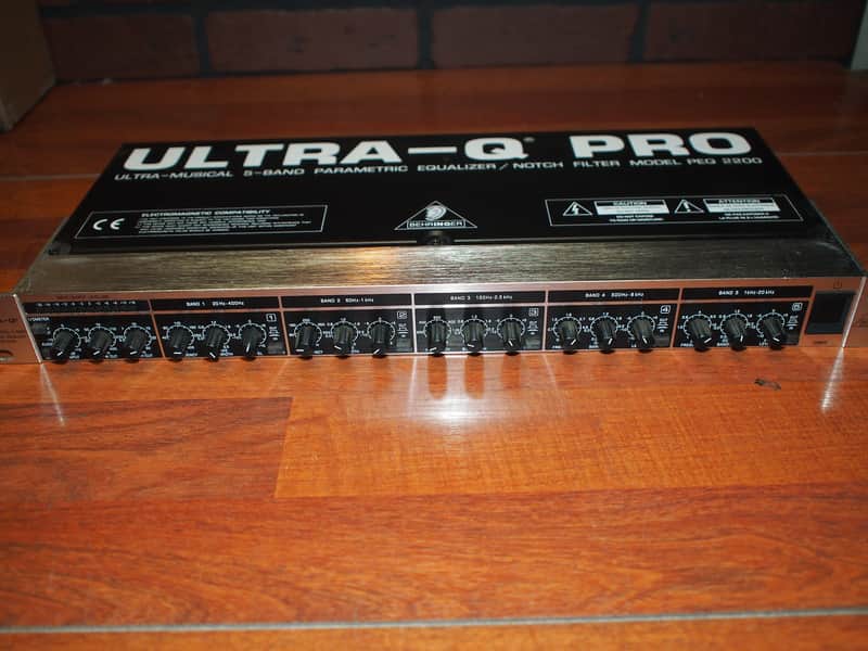 BEHRINGER ULTRA-Q PRO 5 Band Parametric Equalizer EQ Notch Filter PEQ 2200 image 1