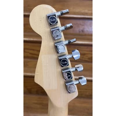 SECONDHAND Fender 2001 Standard Stratocaster, Made in Mexico - Sage Green Metallic image 4