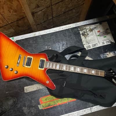 Hamer Sunburst Explorer ex GUNS 'N' ROSES 2000 Cherry Sunburst image 2