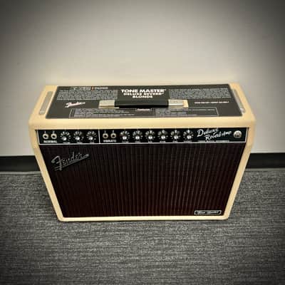 Fender Tone Master Deluxe Reverb Blonde image 3