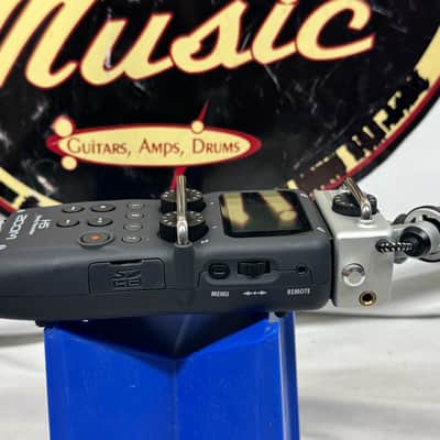Zoom H5 Handy Recorder Portable Recording Device with Case image 4