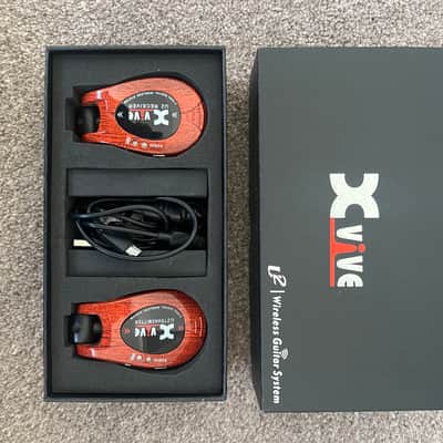 Xvive U2 Wireless Guitar System - RedWood Finish image 1
