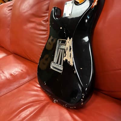 2008 Fender Custom Shop David Gilmour Stratocaster Relic Black over 3-Color Sunburst image 14