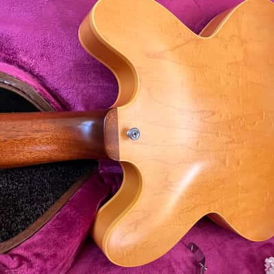 Epiphone USA Collection Revolution  John Lennon Signature 1965 Casino Left handed super rare image 4