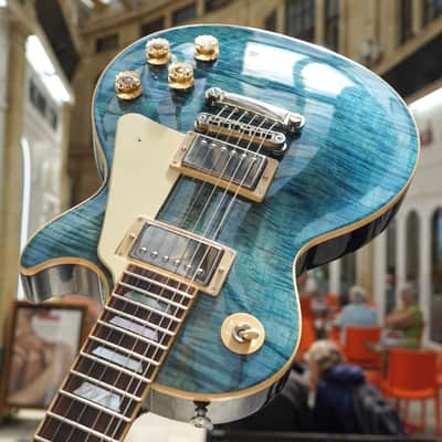 Gibson Les Paul Traditional in Ocean Blue (2015) image 8