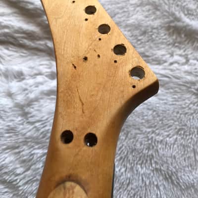 Kramer Baretta 84/85 Cream Neck image 7