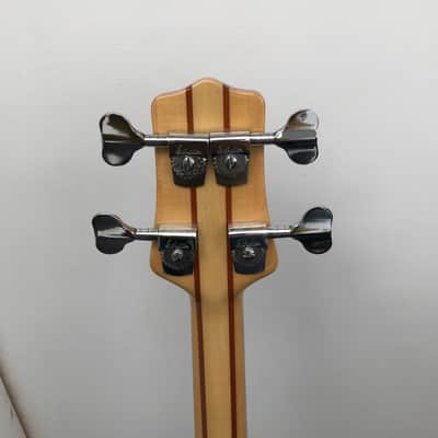 Wal MKII 1996 Walnut facing image 7