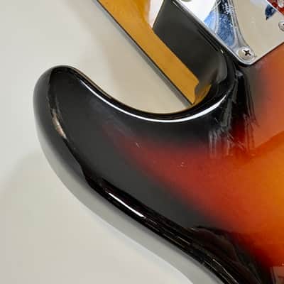Fender Stratocaster ST-62 crafted in Japan 2004-2005 Sunburst image 23